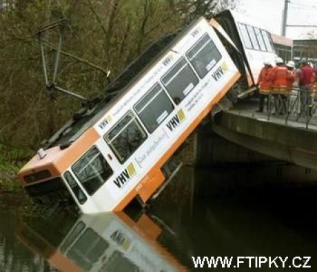zaparkovana_tramvaj.jpg
